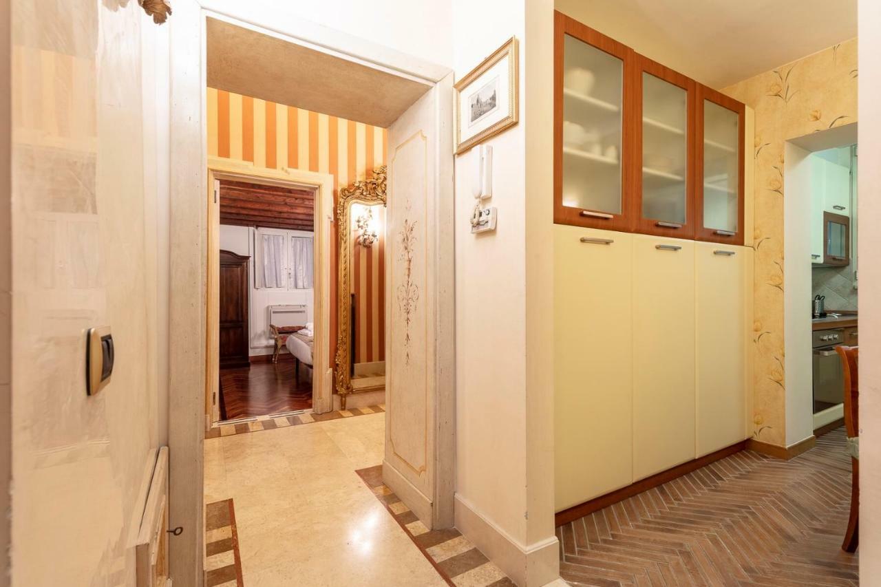 Вілла Residenza Contessa Costanza Рим Екстер'єр фото